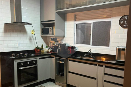 Casa à venda com 3 quartos, sendo 1 suíte,  no condomínio Villagio Imperiale, Louveira - SP