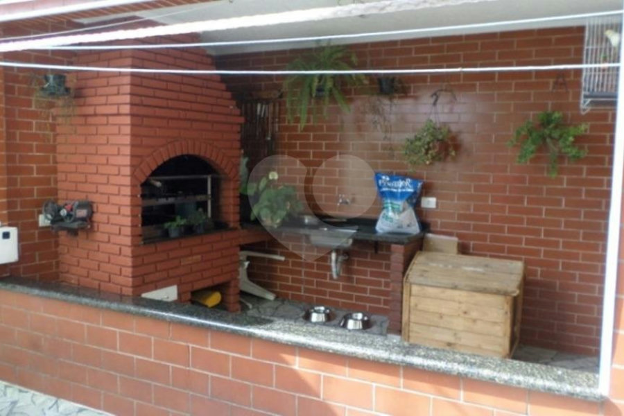 Casa à venda com 5 quartos, sendo 3 suítes,  em Parque Edu Chaves, São Paulo, SP