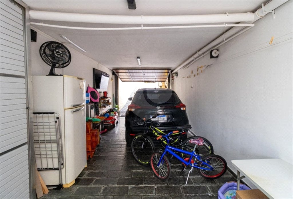 Casa à venda com 2 quartos, sendo 1 suíte, no condomínio Colina de Goiás, São Paulo - SP