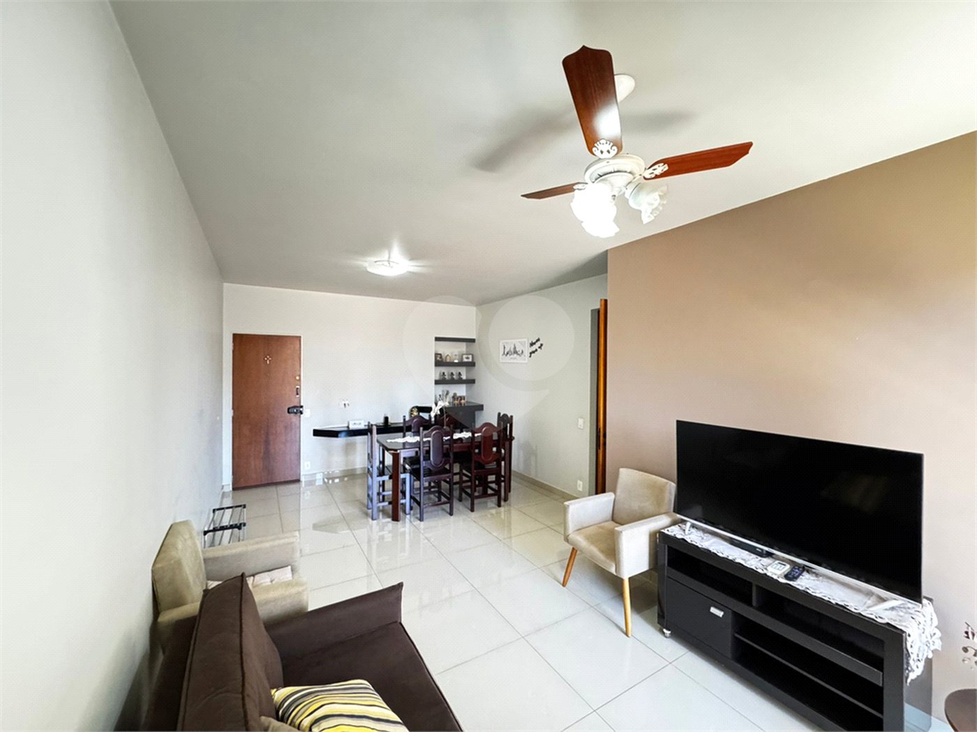 Apartamento à venda com 2 quartos, sendo 1 suíte,  em Vila Seixas, Ribeirão Preto, SP