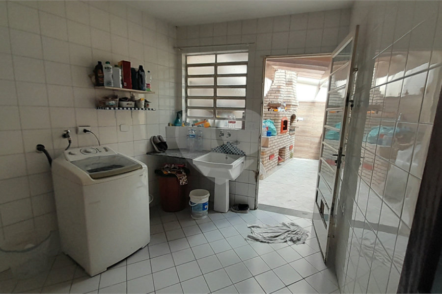 Sobrado à venda com 3 quartos, sendo 1 suíte, em Jardim Virginia Bianca, São Paulo, SP