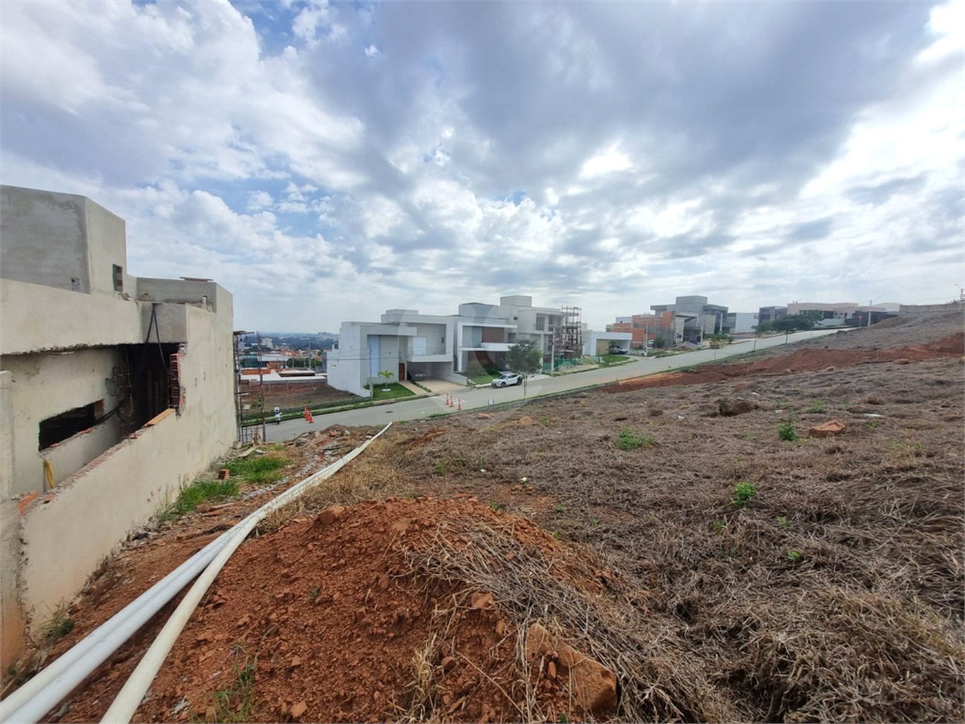 Terreno à venda no condomínio Pampulha, Sorocaba - SP