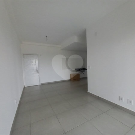 Apartamento à venda com 2 quartos, sendo 1 suíte,  em Além Ponte, Sorocaba, SP