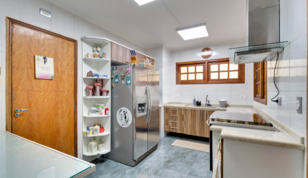 Sobrado à venda com 3 quartos, sendo 1 suíte,  em Vila Mascote, São Paulo, SP