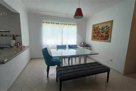 Casa à venda com 3 quartos, sendo 1 suíte,  no condomínio Santa Inês, Itu - SP