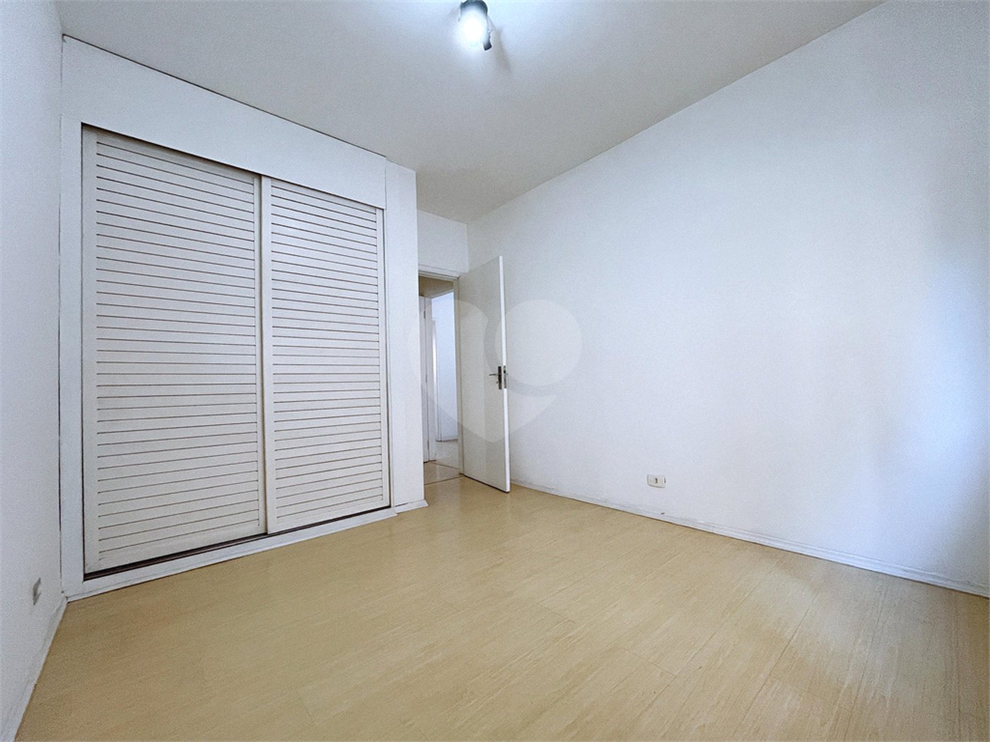 Apartamento à venda com 2 quartos, sendo 1 suíte,  em Consolação, São Paulo, SP