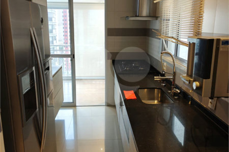 Apartamento à venda com 3 suítes em Mooca, São Paulo, SP