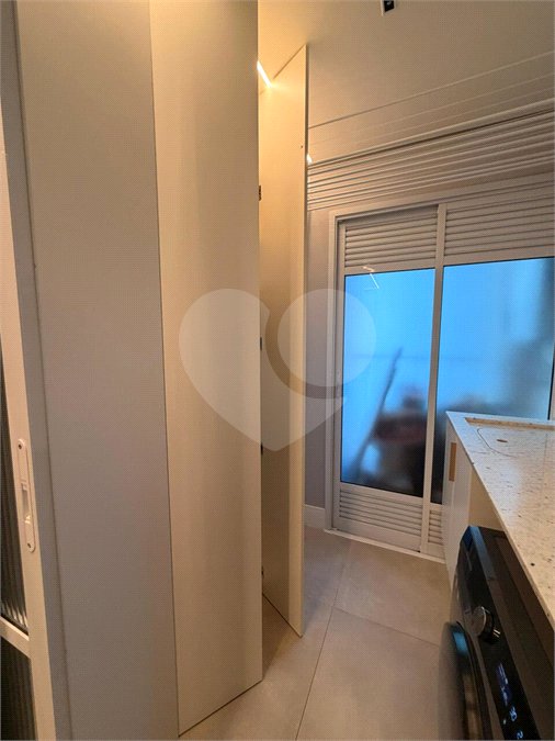 Apartamento à venda com 3 quartos, sendo 1 suíte,  em Vila Mogilar, Mogi das Cruzes, SP