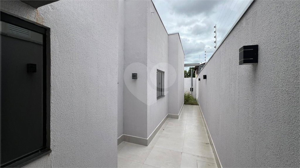Casa Térrea à venda com 3 quartos, sendo 1 suíte, em Jardim Califórnia, Cuiabá, MT