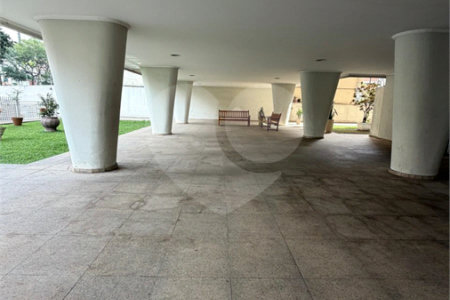 Apartamento à venda com 3 quartos, sendo 1 suíte, em Pinheiros, São Paulo, SP