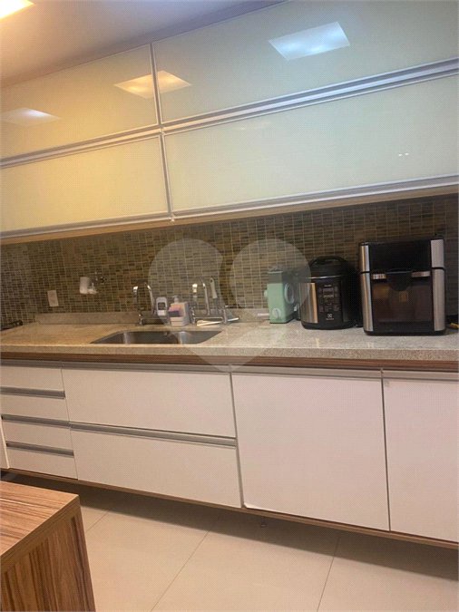 Apartamento à venda com 3 quartos, sendo 1 suíte, em Indianópolis, São Paulo, SP