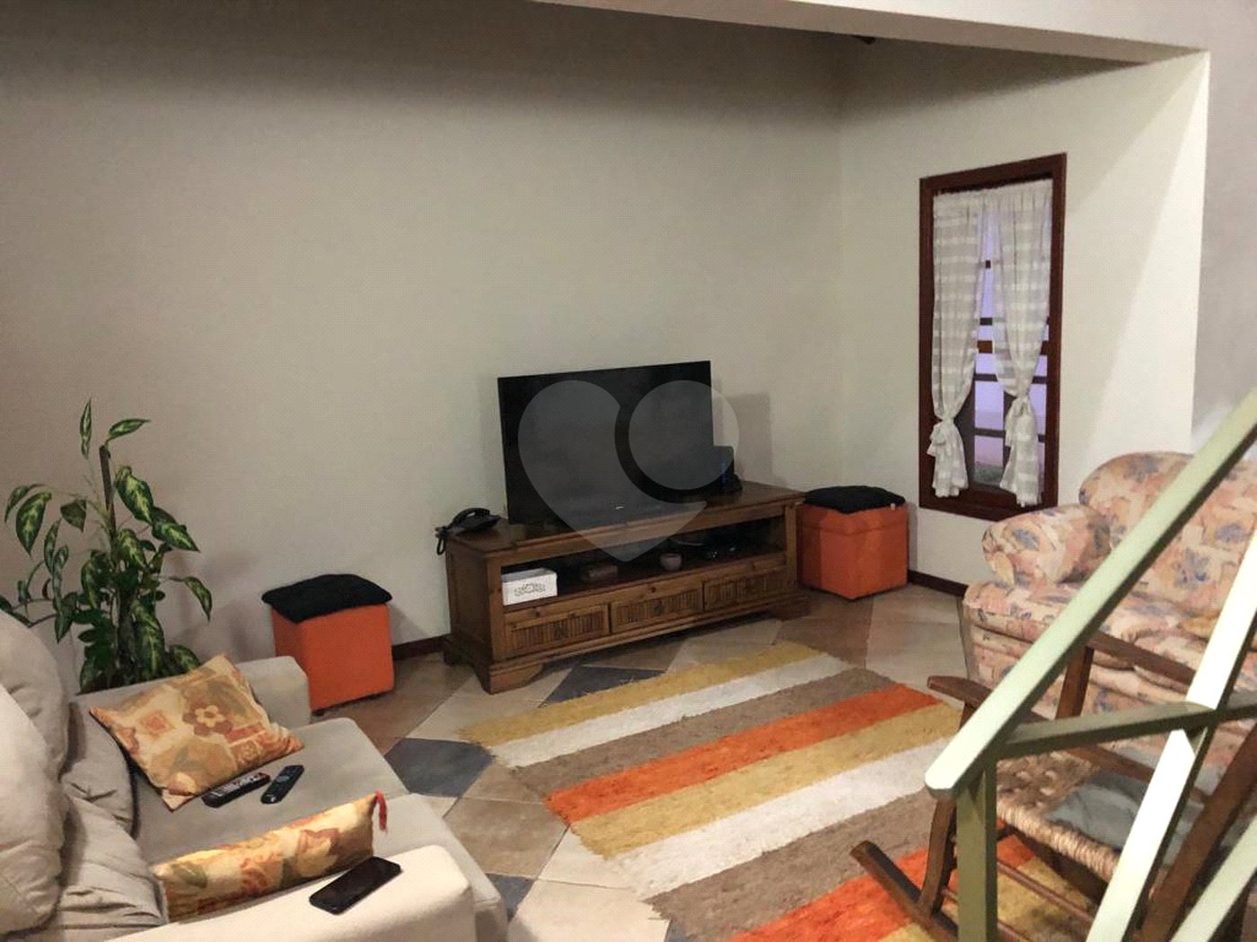 Casa à venda com 3 quartos, sendo 2 suítes, no condomínio Residencial Vivendas Piccolo Paese, Salto - SP