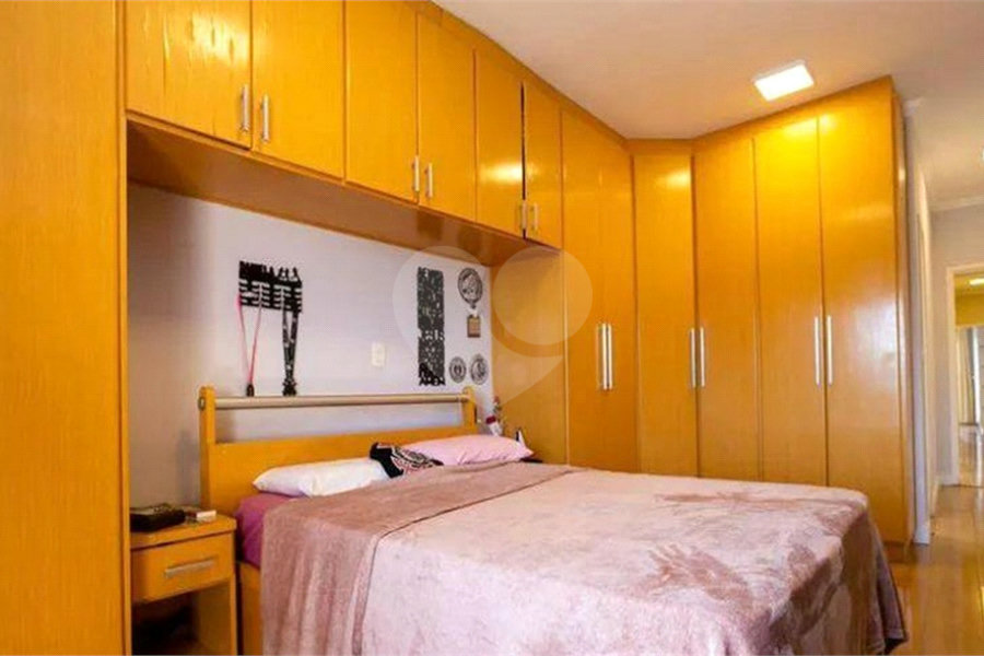 Sobrado à venda com 4 quartos, sendo 1 suíte, em Mandaqui, São Paulo, SP