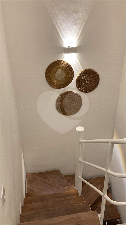 Duplex à venda com 2 quartos, sendo 1 suíte,  em Riviera, Bertioga, SP
