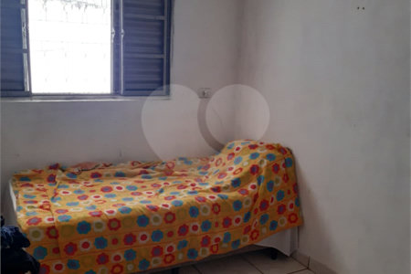 Sobrado à venda com 3 quartos em Loteamento Terras de São Pedro e São Paulo, Salto, SP