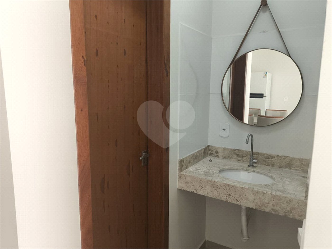 Duplex à venda com 3 quartos, sendo 1 suíte, em Taperapuan, Porto Seguro, BA