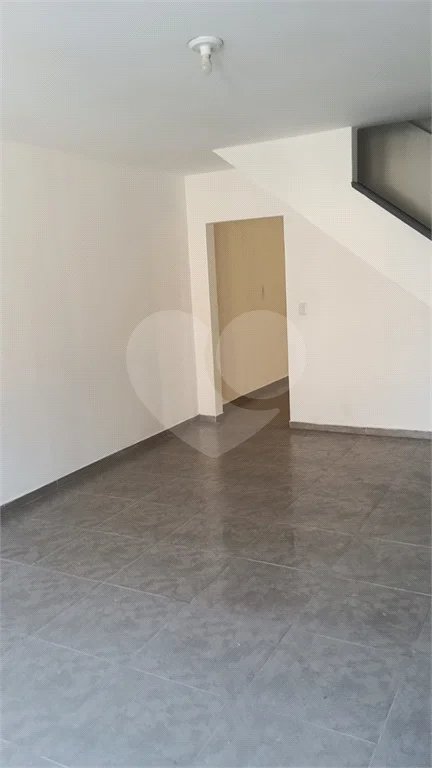 Sobrado à venda com 2 quartos em Vila Mazzei, São Paulo, SP
