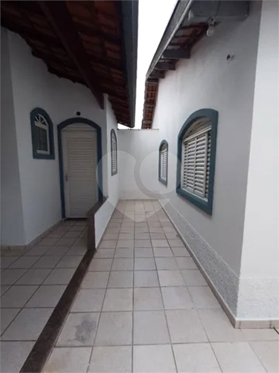 Casa à venda com 3 quartos, sendo 2 suítes,  em Conjunto Residencial Trinta e Um de Março, São José dos Campos, SP