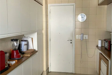Apartamento à venda com 4 quartos, sendo 2 suítes,  em Vila Andrade, São Paulo, SP