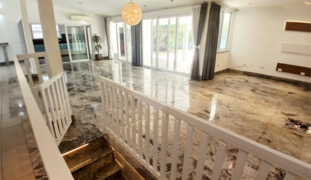 Casa Térrea à venda com 3 suítes em Anchieta, São Bernardo do Campo, SP