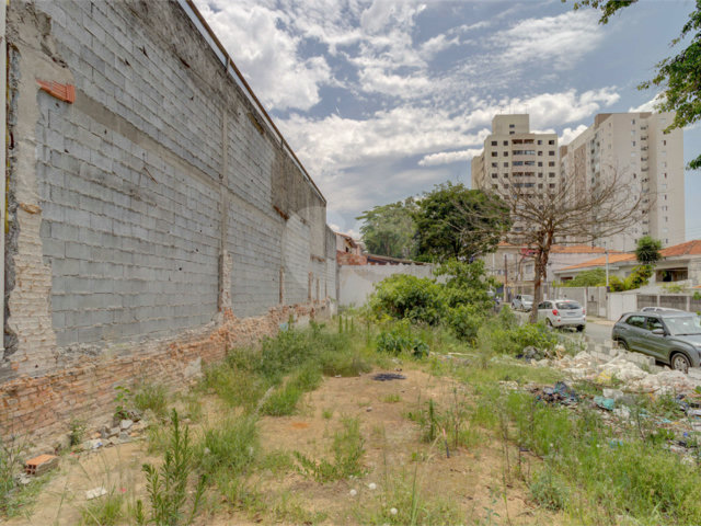 Terreno à venda em Cupecê, São Paulo, SP