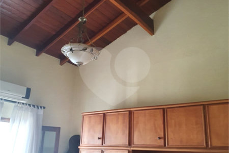 Casa à venda com 4 quartos, sendo 2 suítes,  em Mogi Moderno, Mogi das Cruzes, SP