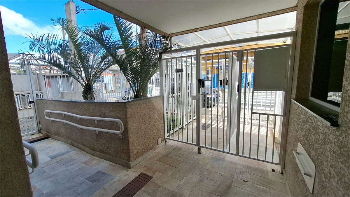 Apartamento à venda ou para alugar com 2 quartos em Parque Vitória, São Paulo, SP