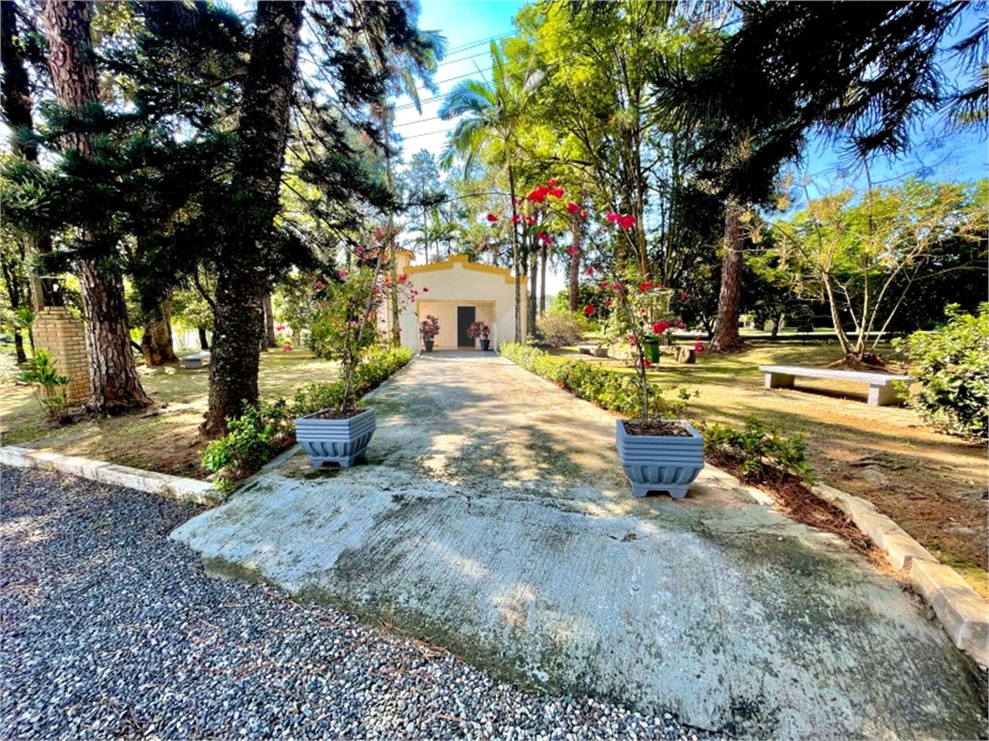 Casa à venda com 4 suítes no condomínio Vale do Lago, Sorocaba - SP
