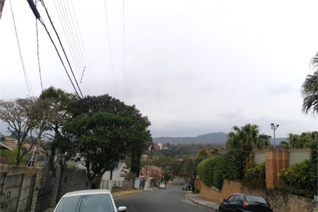 Terreno à venda em Vila Santista, Atibaia, SP