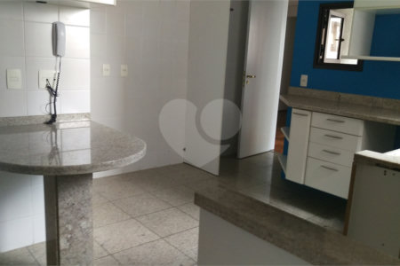 Apartamento à venda com 4 suítes em Vila Suzana, São Paulo, SP