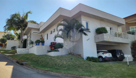Casa à venda com 3 suítes no condomínio Itatiba Country, Itatiba - SP