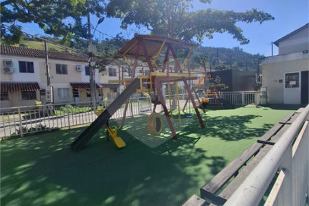Casa à venda com 2 quartos, sendo 1 suíte, no condomínio Clube Caminho do Park, Rio de Janeiro - RJ