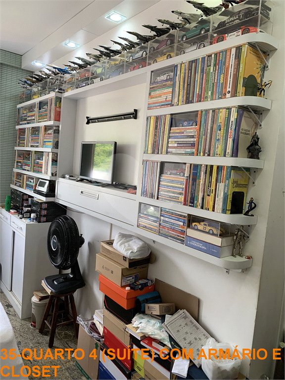 Apartamento à venda com 4 quartos, sendo 1 suíte, em Grajaú, Rio de Janeiro, RJ