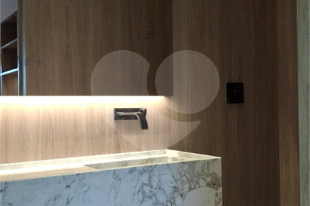 Apartamento para alugar com 3 quartos, sendo 1 suíte, em Itaim Bibi, São Paulo, SP
