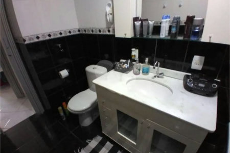 Apartamento à venda com 2 quartos em Grajaú, Rio de Janeiro, RJ