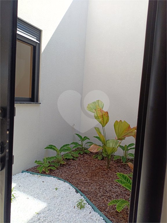 Casa à venda com 3 suítes no condomínio Villa Sapezal, Indaiatuba - SP