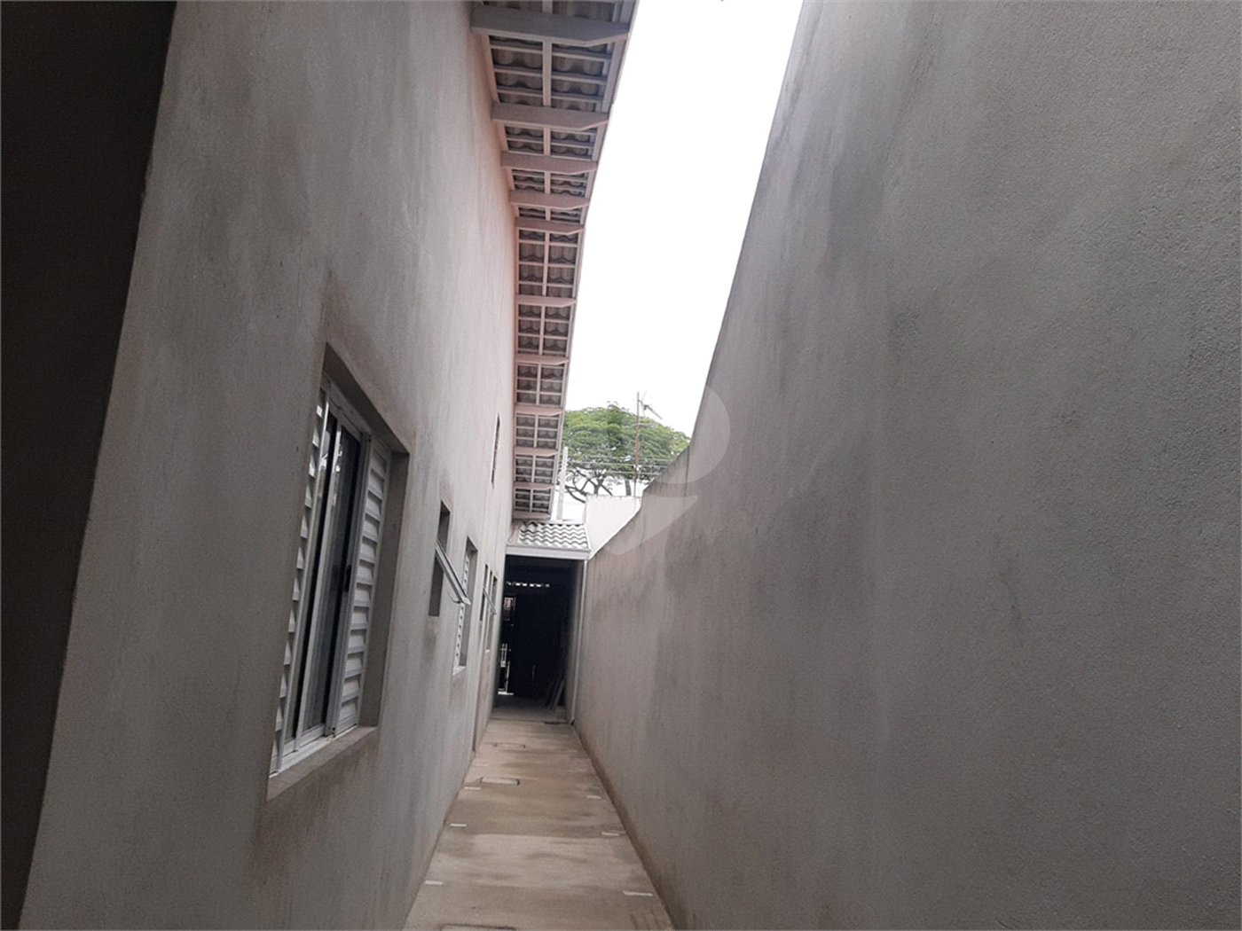 Casa à venda com 2 quartos, sendo 1 suíte, em Bosque dos Eucaliptos, São José dos Campos, SP