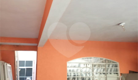 Sobrado à venda com 4 quartos em Tremembé, São Paulo, SP
