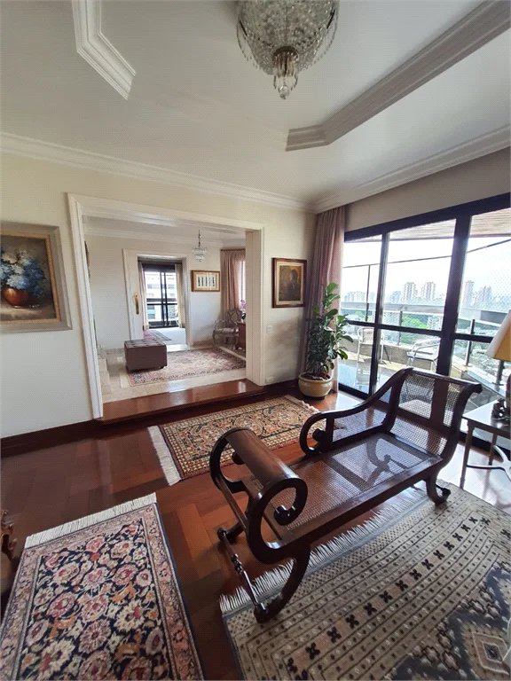 Apartamento à venda com 4 suítes em Vila Andrade, São Paulo, SP