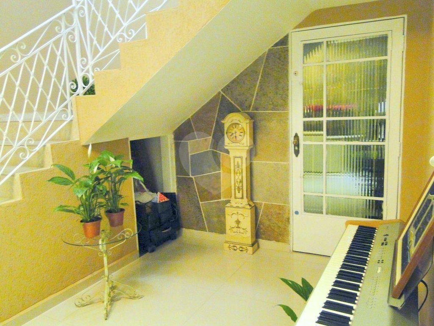 Sobrado à venda ou para alugar com 4 quartos, sendo 1 suíte, em Santana, São Paulo, SP