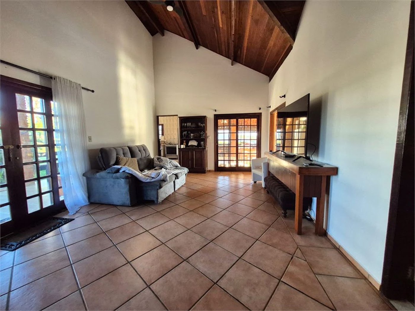 Chácara com 3 dormitórios à venda, 1200 m² por R$ 870.000,00 - Condomínio Ninho Verde II - Pardinho/SP