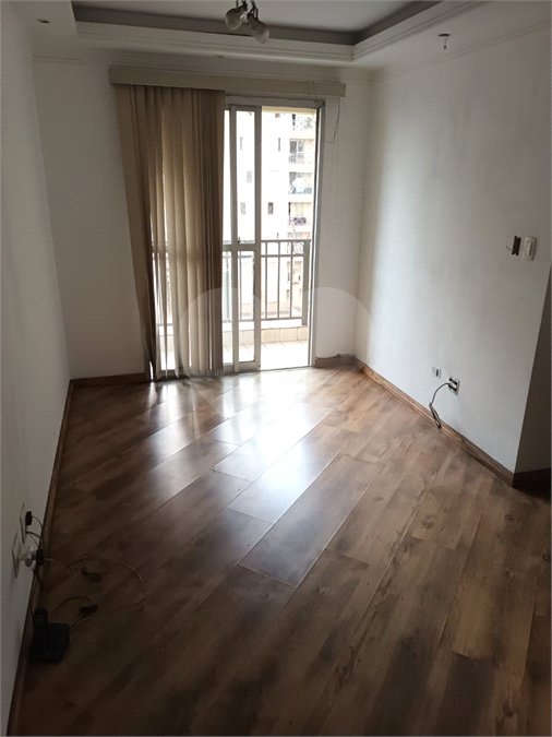 Apartamento à venda com 3 quartos em Vila Guilherme, São Paulo, SP
