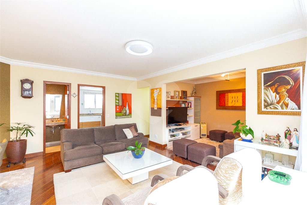 Apartamento à venda com 3 suítes em Vila Mascote, São Paulo, SP