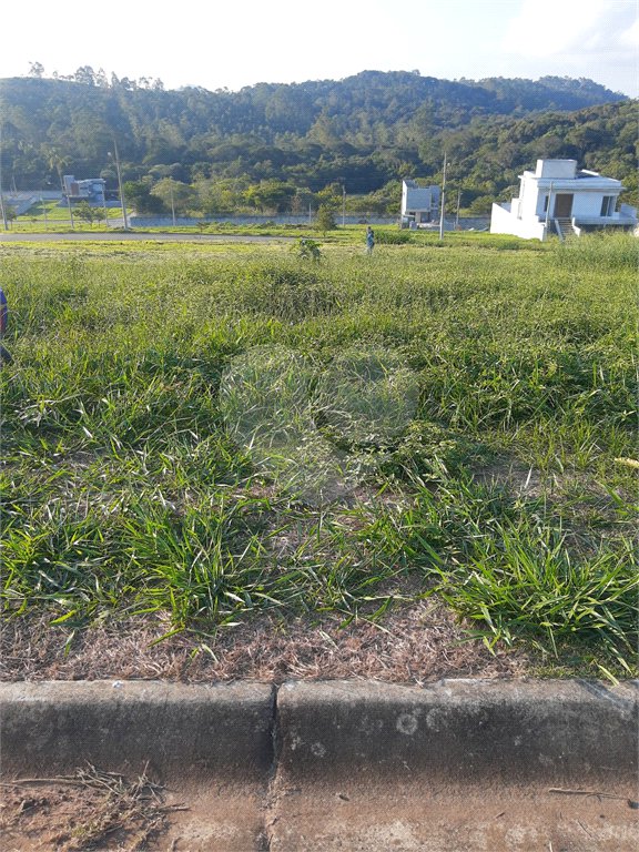 Terreno à venda no condomínio Residencial Veneza, Mogi das Cruzes - SP