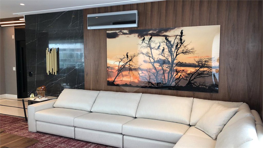 Apartamento à venda com 5 suítes em Vila Gomes Cardim, São Paulo, SP