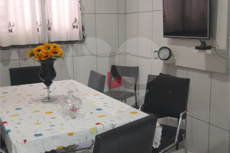 Casa de Vila à venda com 3 quartos, sendo 1 suíte, em Realengo, Rio de Janeiro, RJ