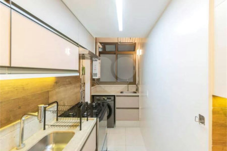 Apartamento à venda com 4 quartos, sendo 1 suíte,  em Tijuca, Rio de Janeiro, RJ