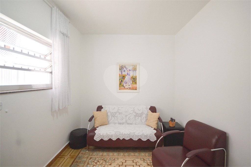 Casa à venda com 3 quartos, sendo 1 suíte, em Planalto Paulista, São Paulo, SP