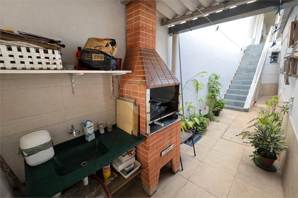 Casa Térrea à venda com 2 quartos, sendo 1 suíte, em Parque Esmeralda, São Paulo, SP