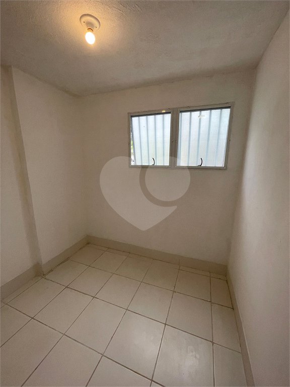 Apartamento para alugar com 2 quartos em Recreio dos Bandeirantes, Rio de Janeiro, RJ